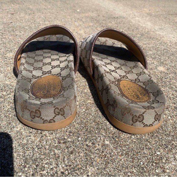 AUTHENTIC Gucci GG canvas slides men 9 - Picture 2 of 7